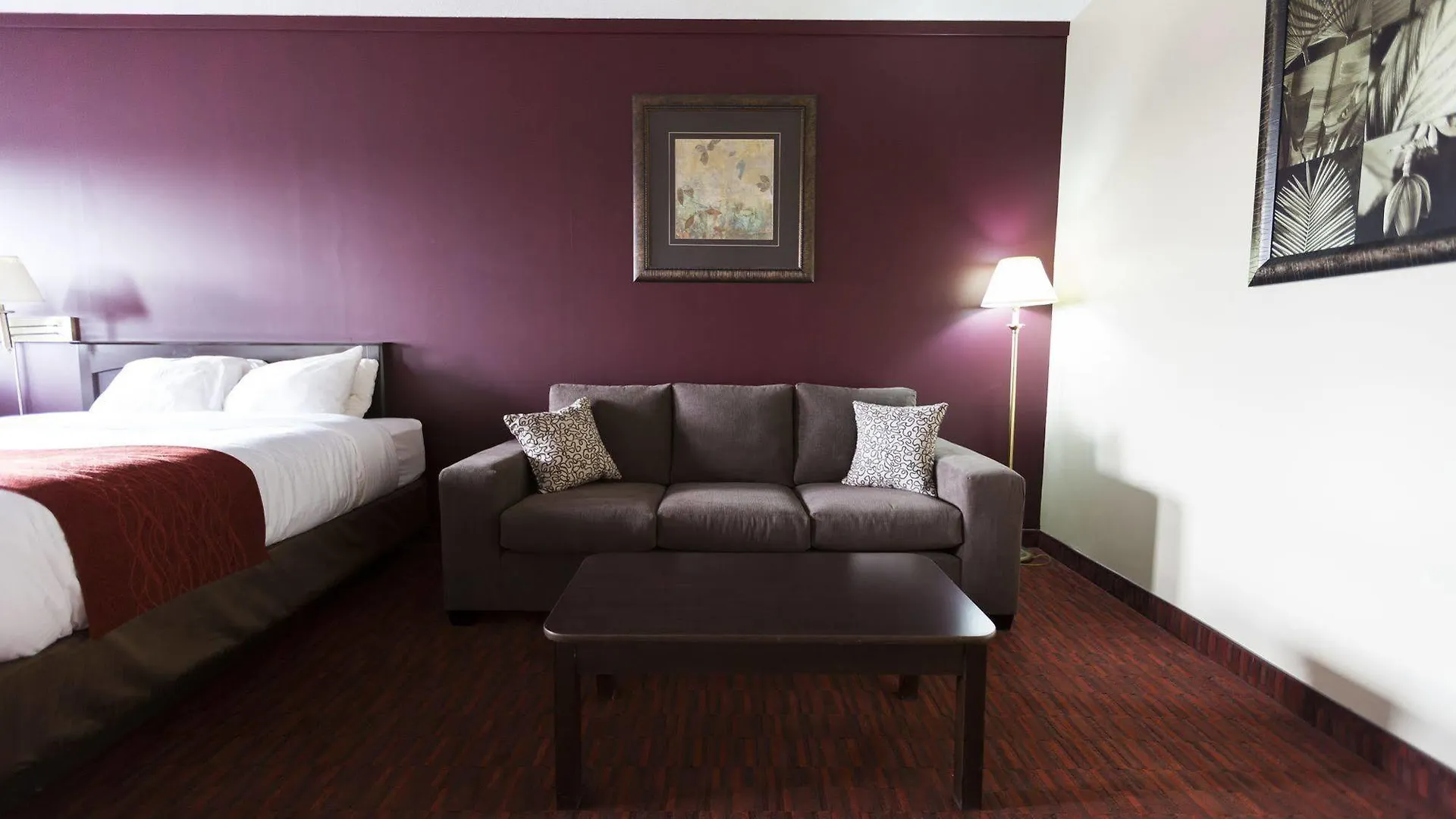 Argyll Plaza Hotel Edmonton 2*,  Canada