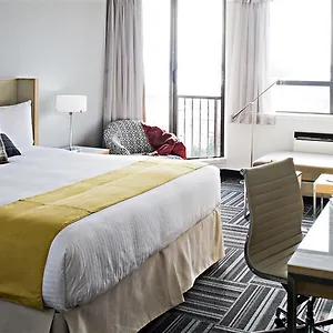 https://coast-bastion-hotel.richmond-hotels.com